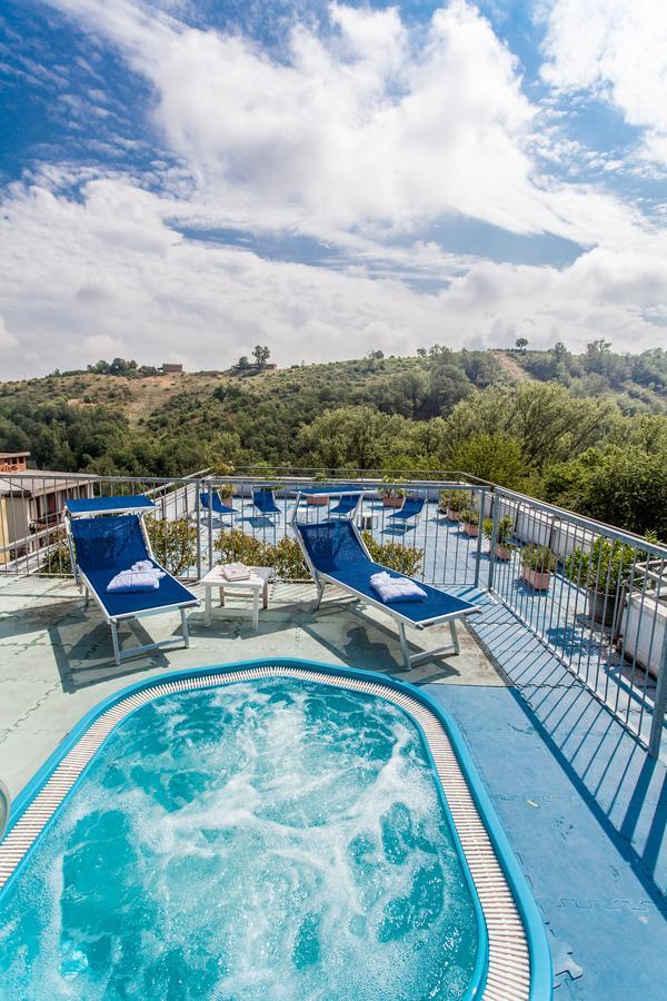 Hotel Rossini Tabiano Terme Exterior photo